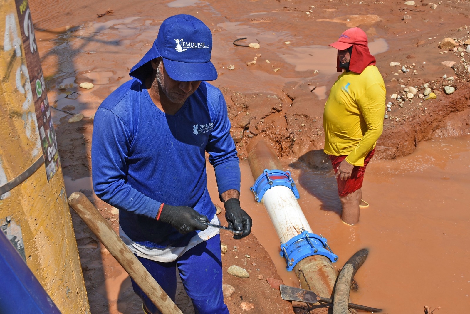 Por arreglo de tuberia suspenden el servicio